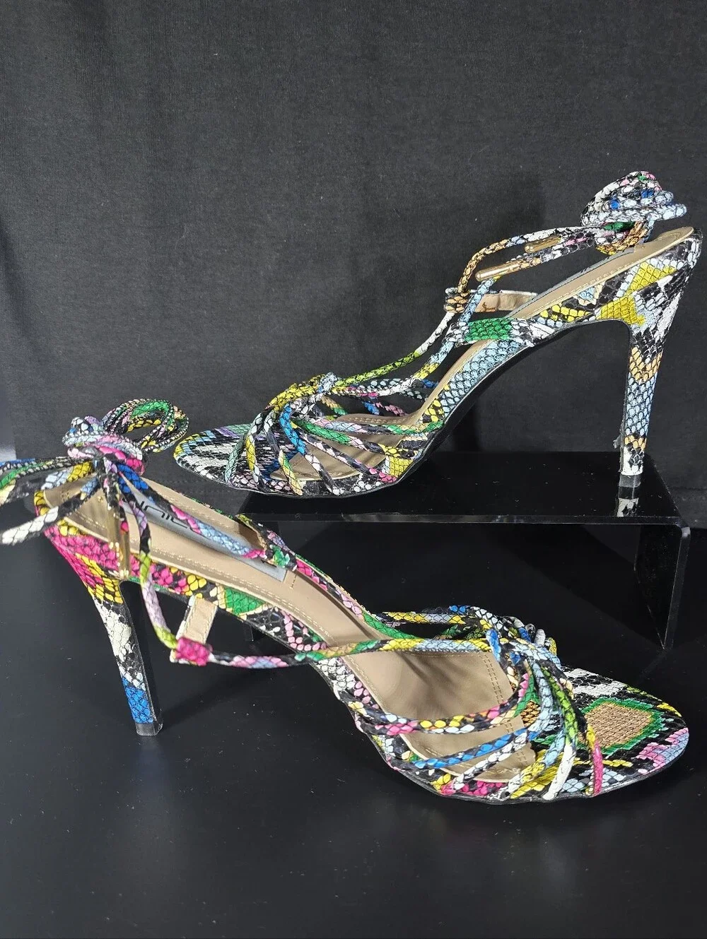 Unilady “Lacey” Colorful Snakeskin Ankle-Tie Heels – Size 11 – New in Box